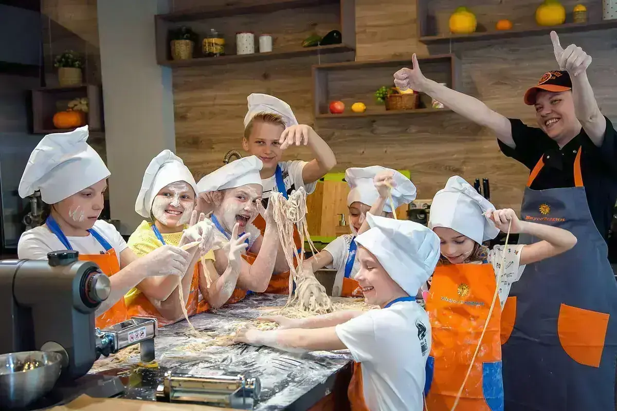 5 reasons to celebrate a child's birthday at a cooking class