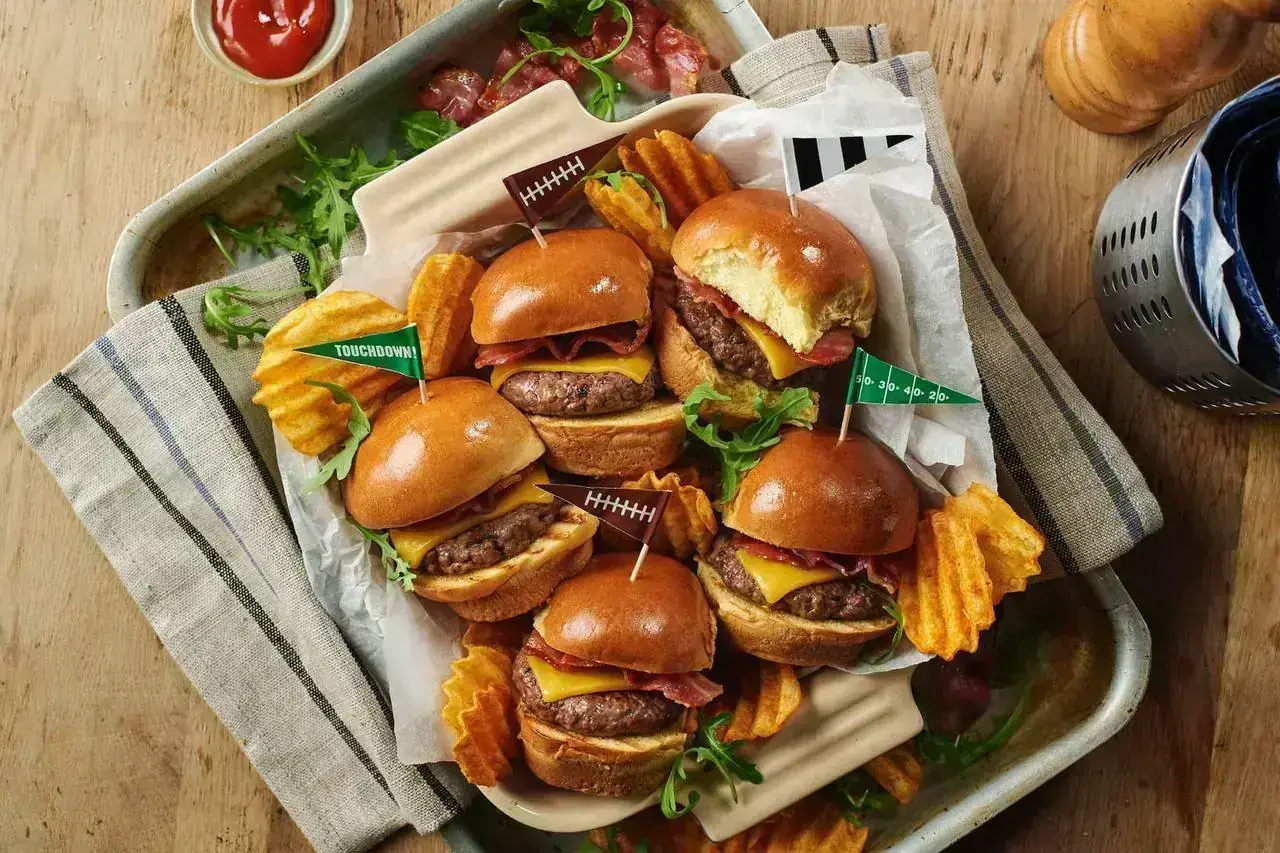 Mini burgers avec papa in Ottawa