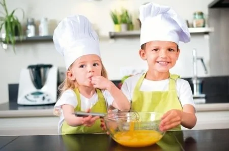 5 skills kids learn at cooking classes